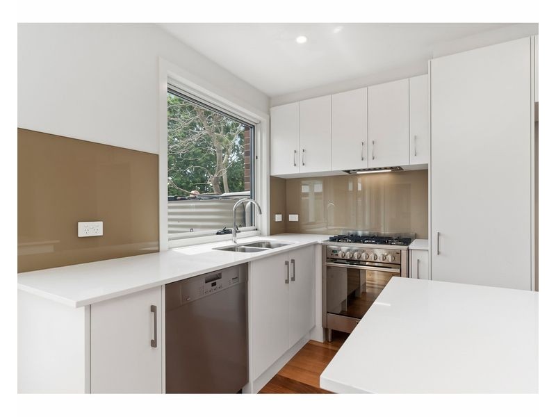2/38 Heatherhill Road, Frankston VIC 3199