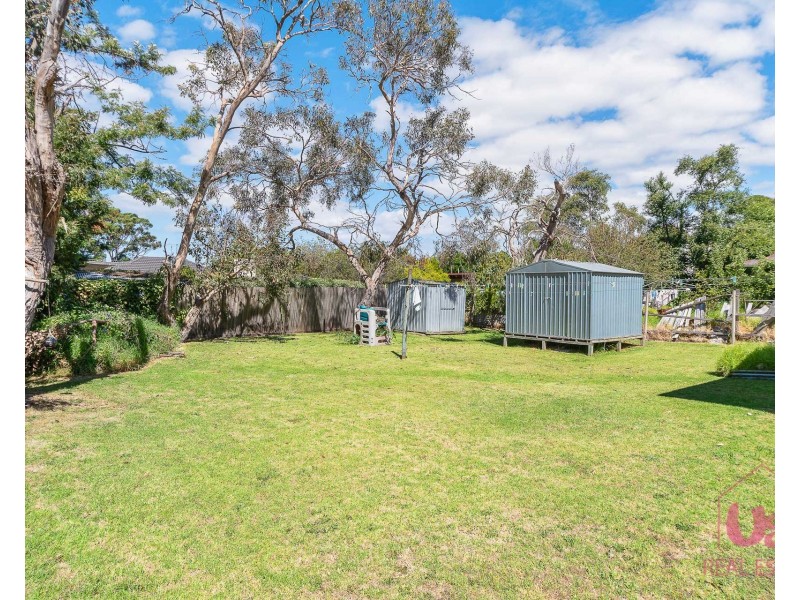 11 Idon Avenue, Frankston South VIC 3199