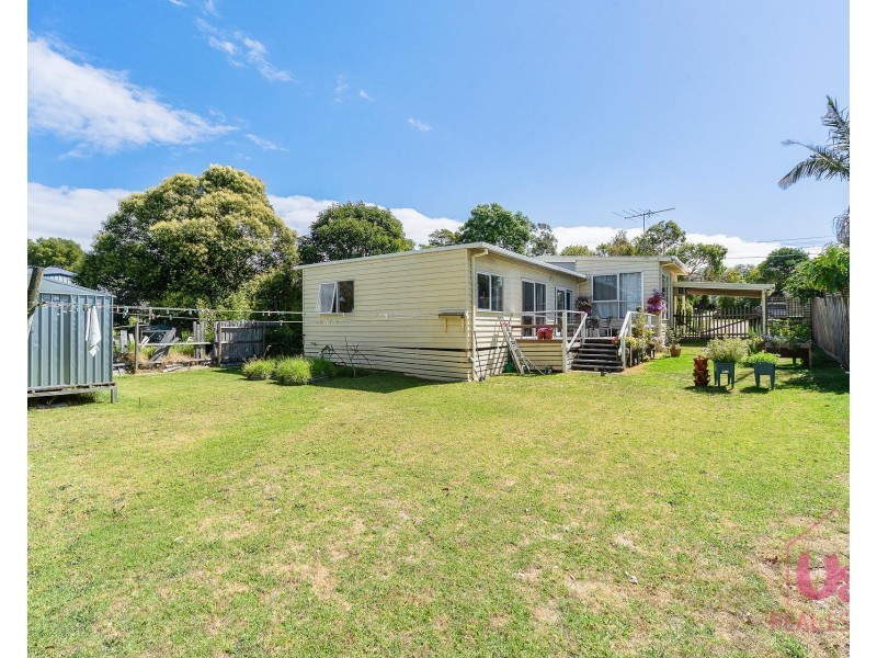 11 Idon Avenue, Frankston South VIC 3199