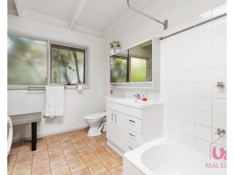 11 Idon Avenue, Frankston South VIC 3199