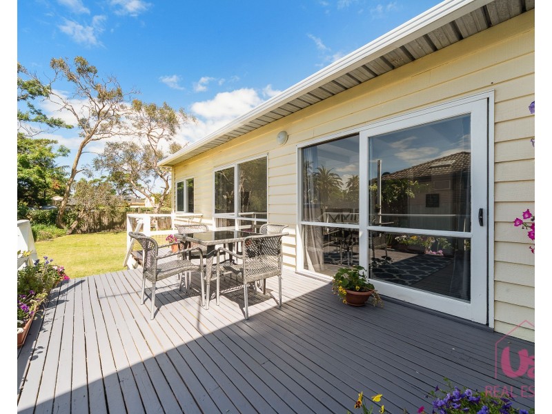 11 Idon Avenue, Frankston South VIC 3199