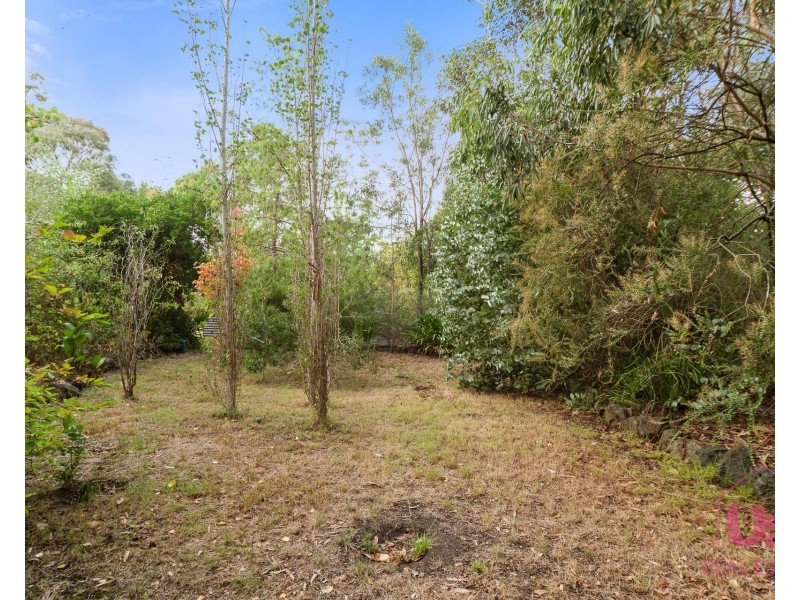 5 Sweet Wattle Drive, Cranbourne South VIC 3977