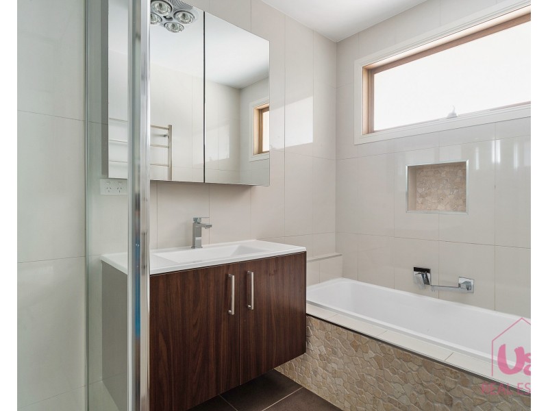 9 Herrington Avenue, Carrum Downs VIC 3201