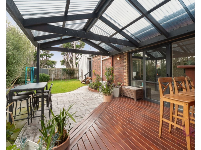 5 Kibo Court, Cranbourne North VIC 3977