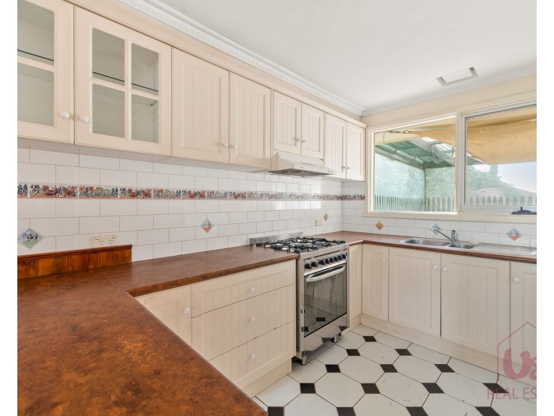 55 Highview Road, Frankston VIC 3199