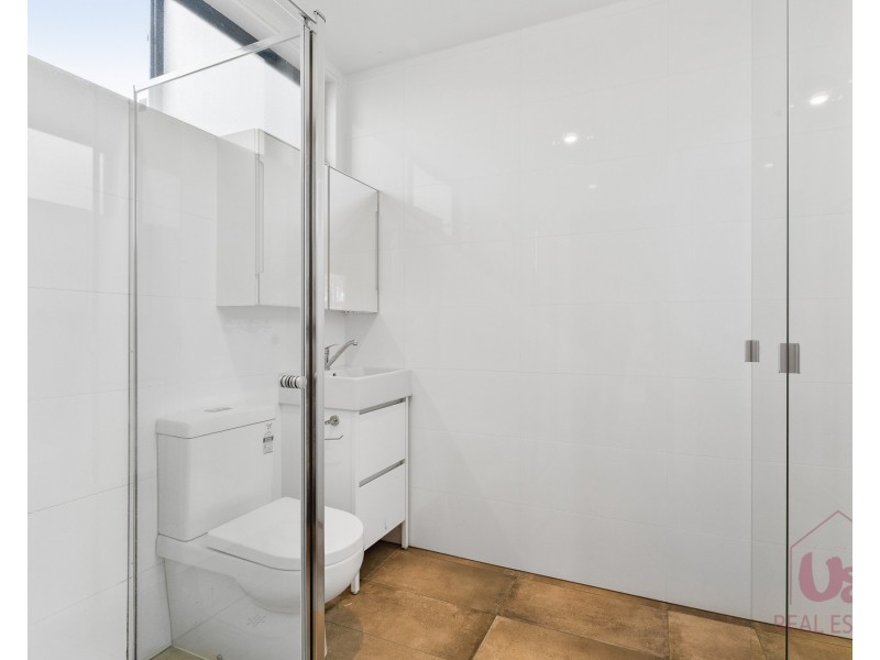 5/18 Lewis Street, Frankston VIC 3199