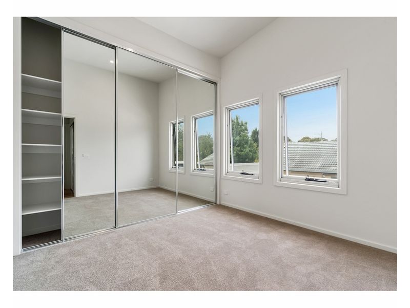 2/38 Heatherhill Road, Frankston VIC 3199