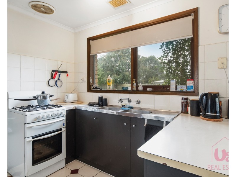 2 Almond Bush Street, Somerville VIC 3912
