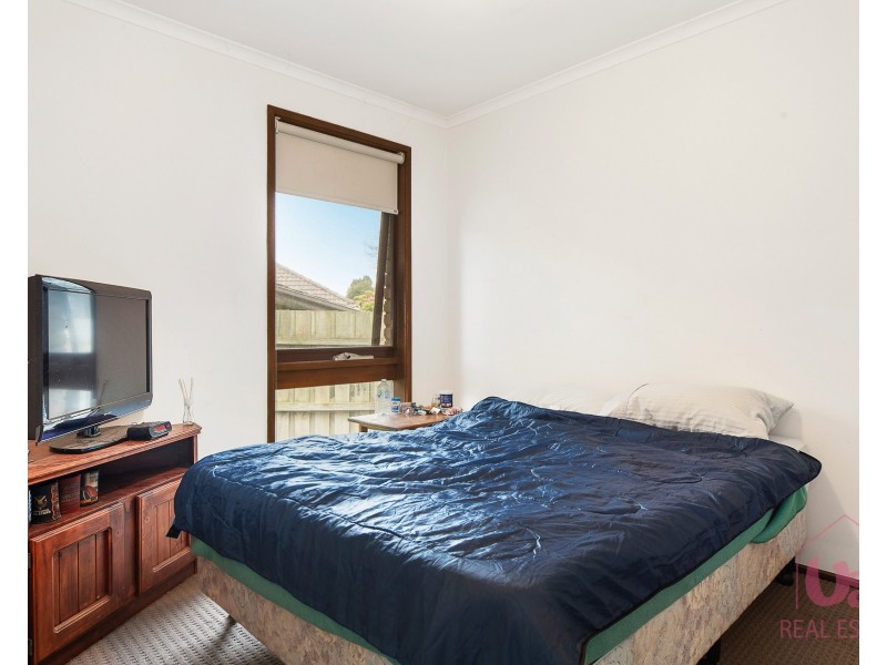 2 Almond Bush Street, Somerville VIC 3912