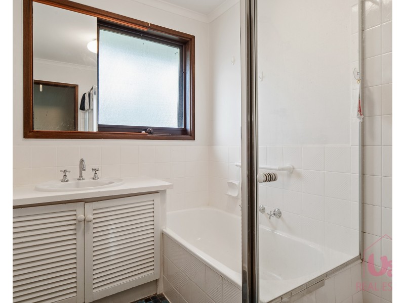 2 Almond Bush Street, Somerville VIC 3912