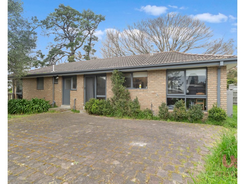 2 Almond Bush Street, Somerville VIC 3912