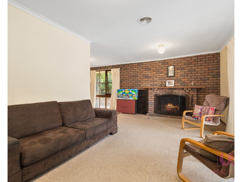 60 Ferndale Drive, Frankston VIC 3199