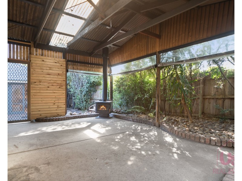 60 Ferndale Drive, Frankston VIC 3199