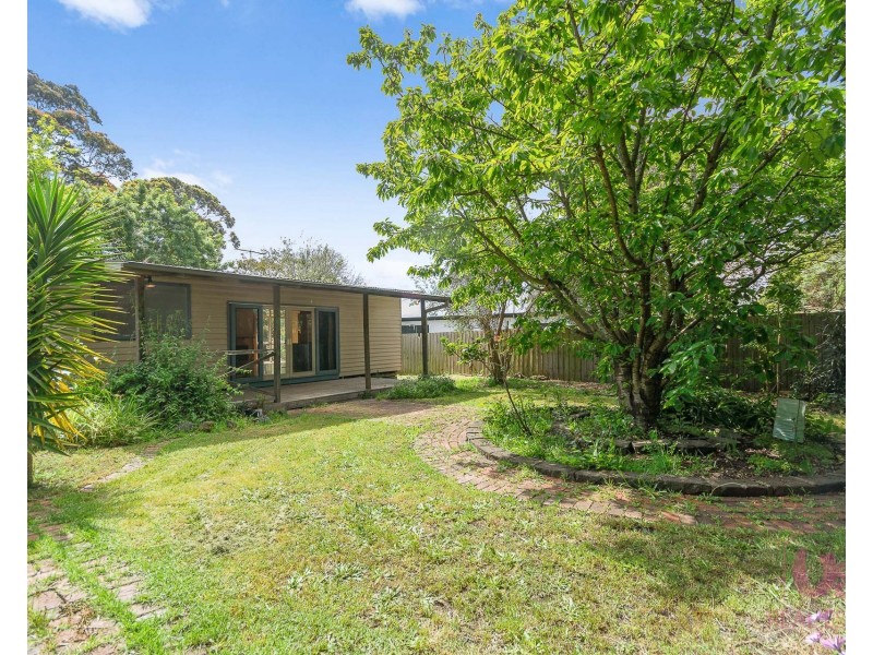 2 Helvetia Court, Frankston VIC 3199