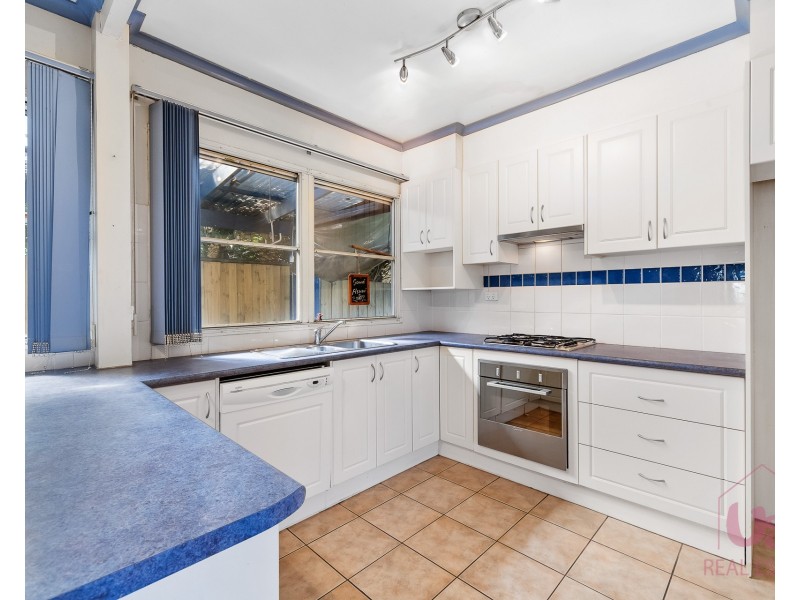 15 Monterey Boulevard, Frankston North VIC 3200