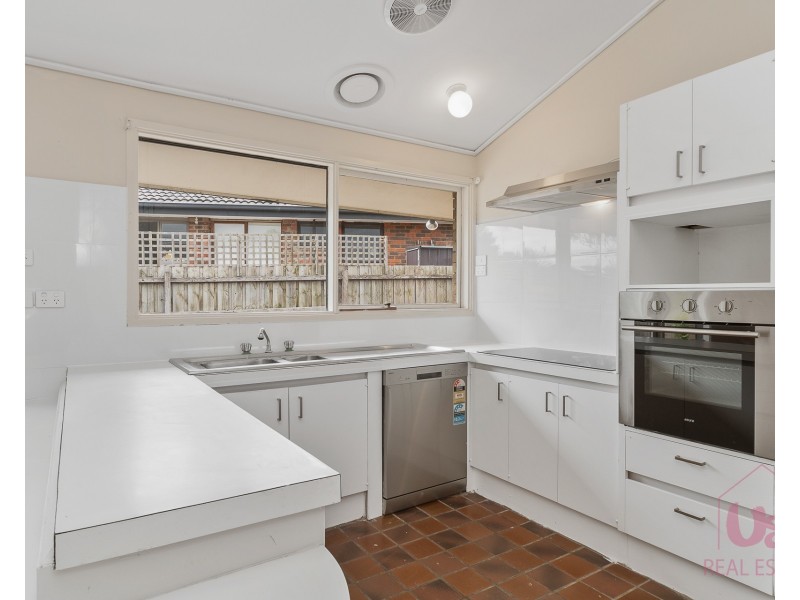 18 Tantani Street, Frankston VIC 3199