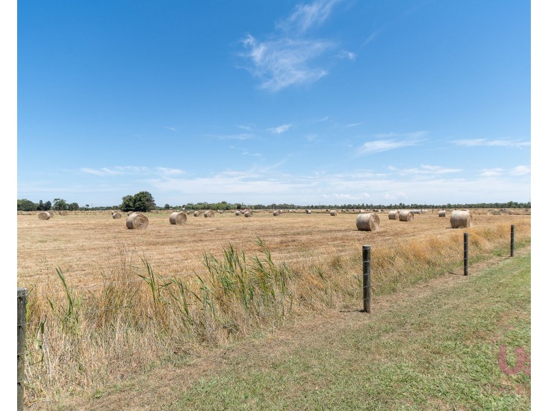 125 McDonalds Drain Road, Koo Wee Rup VIC 3981