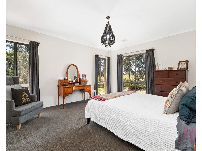 125 McDonalds Drain Road, Koo Wee Rup VIC 3981