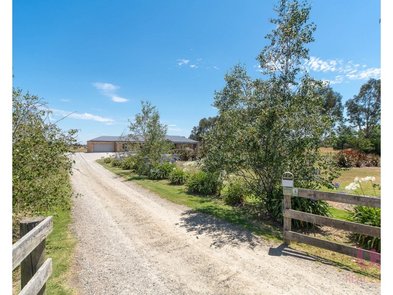 125 McDonalds Drain Road, Koo Wee Rup VIC 3981