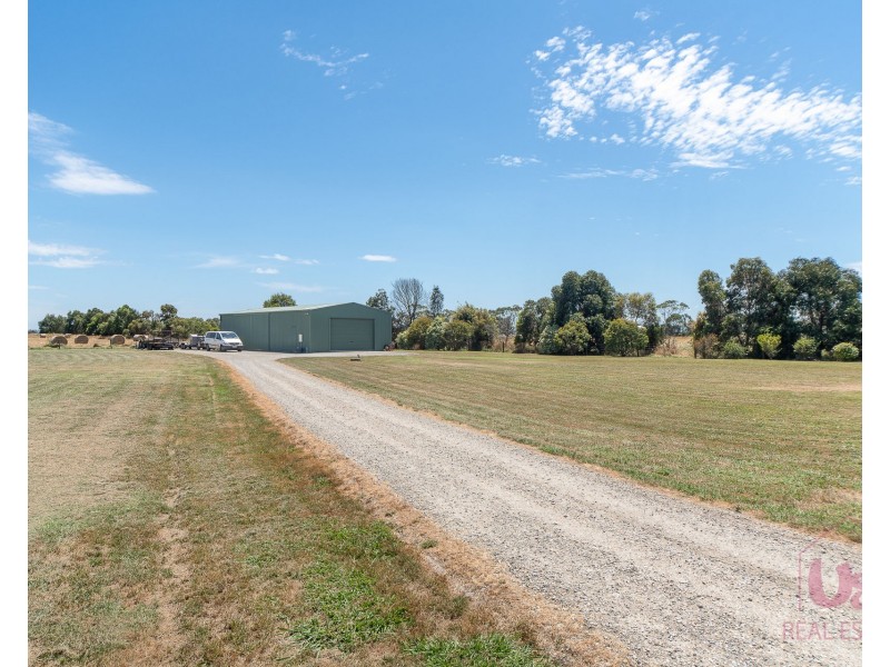 125 McDonalds Drain Road, Koo Wee Rup VIC 3981