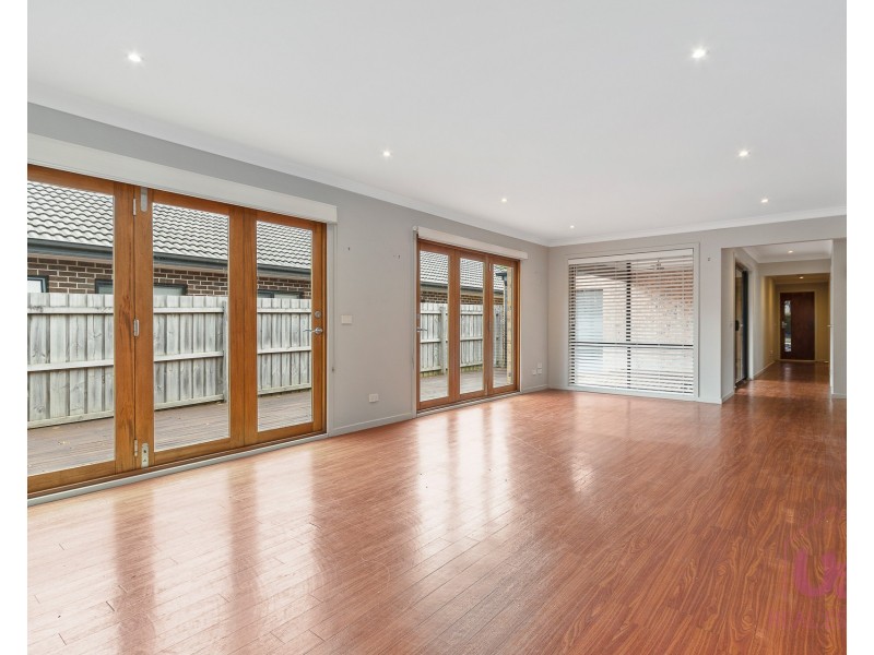 22 Triumph Way, Skye VIC 3977