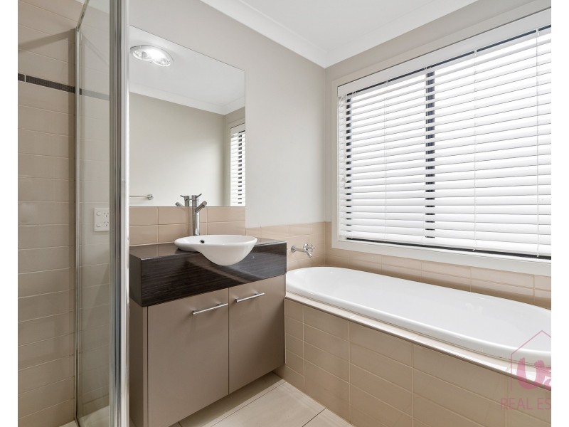22 Triumph Way, Skye VIC 3977