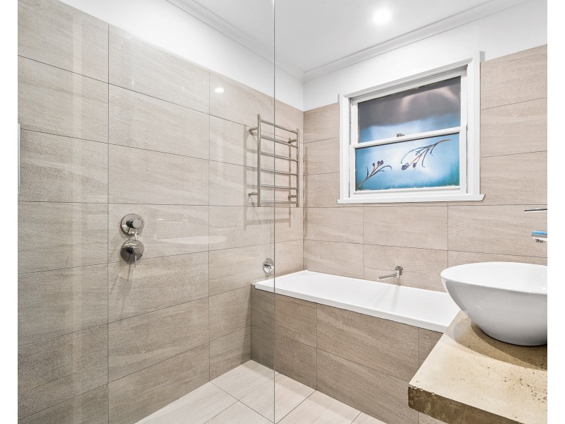 2A Margate Avenue, Frankston VIC 3199