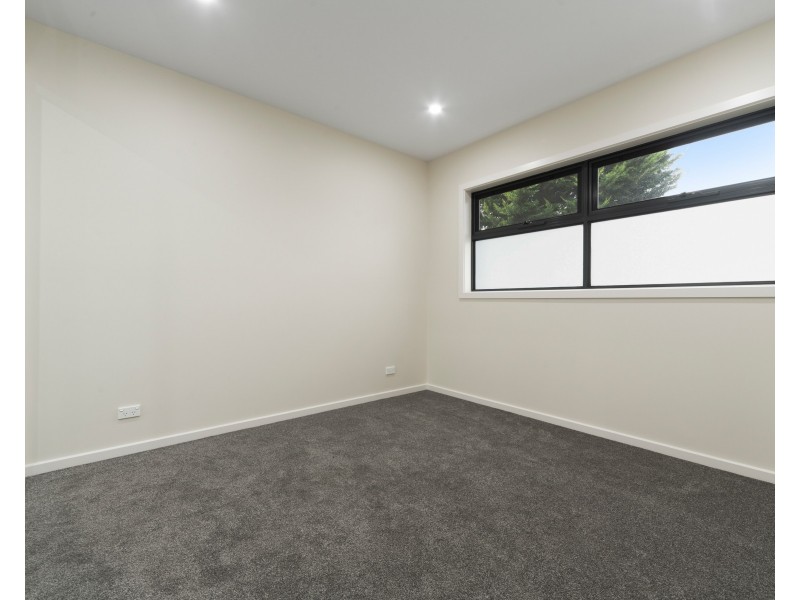 2/26 Caley Street, Frankston North VIC 3200