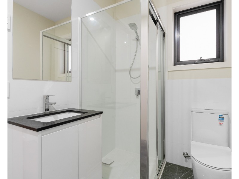 2/26 Caley Street, Frankston North VIC 3200