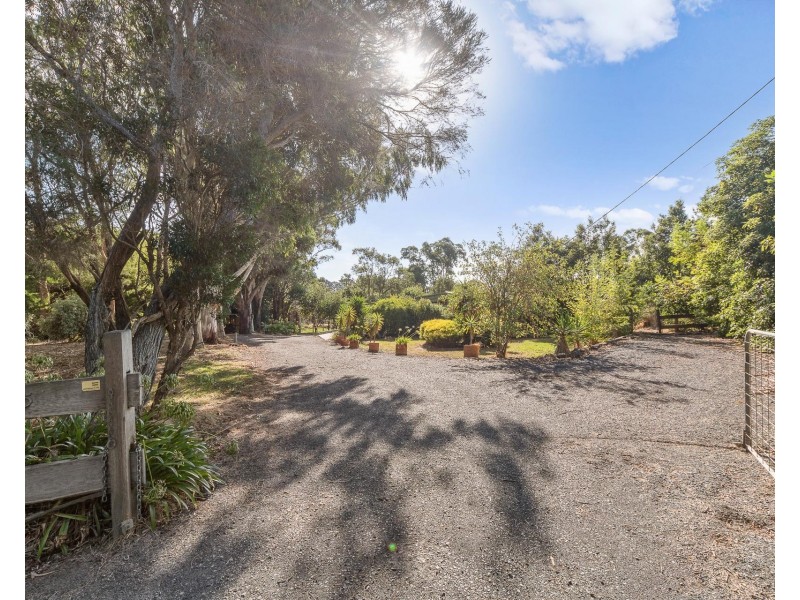 75 Carr-Boyd Road, Cranbourne South VIC 3977