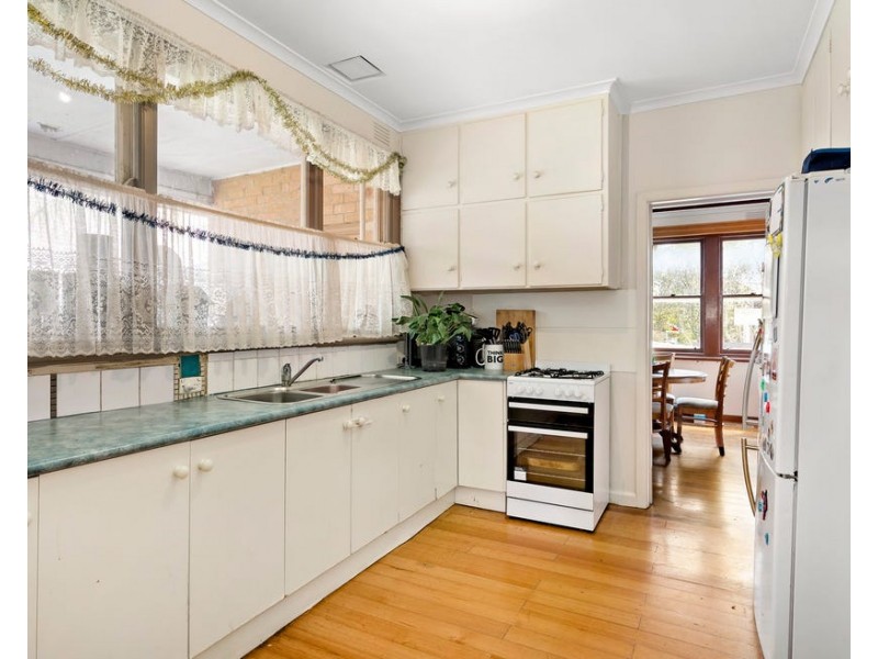 4 Bloom Street, Frankston VIC 3199