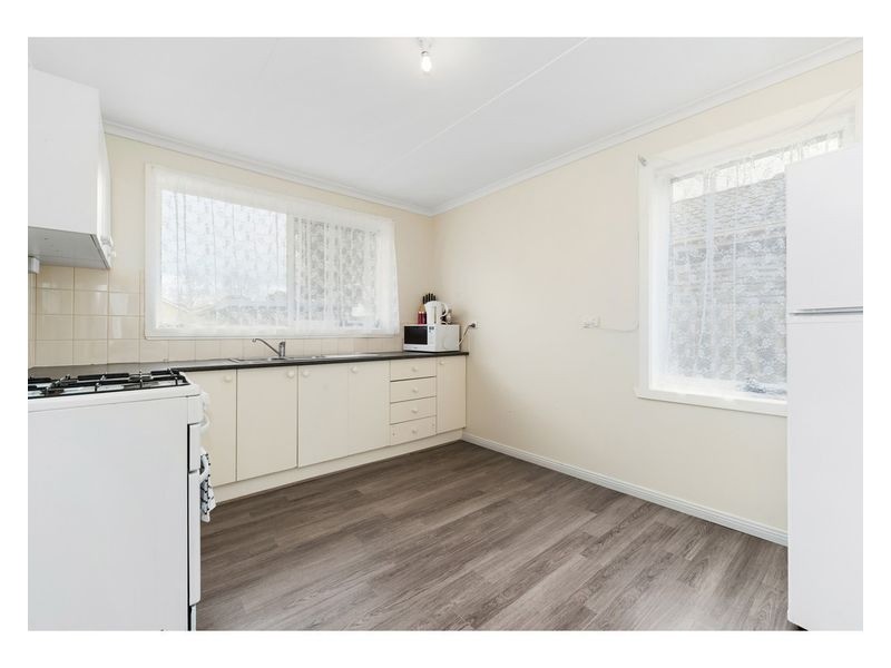 9 Longleaf Street, Frankston North VIC 3200