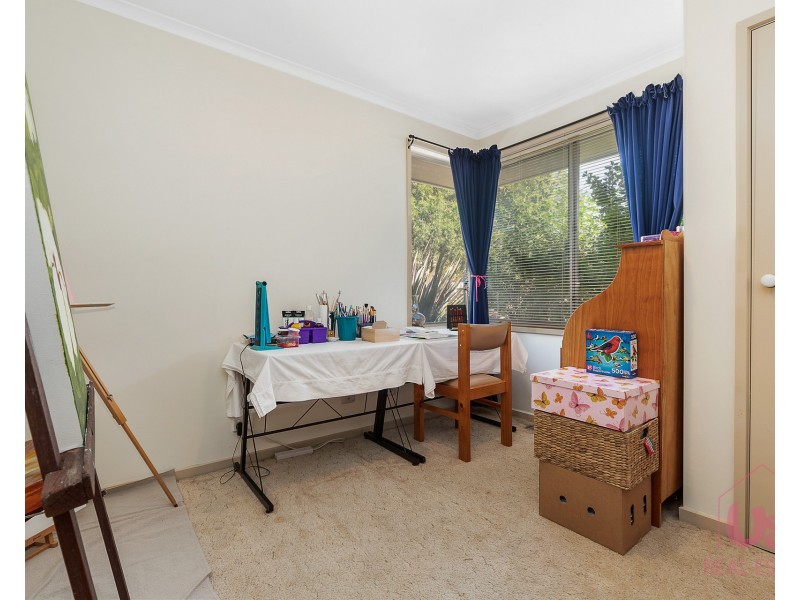 1/16 Stirling Street, Ferntree Gully VIC 3156