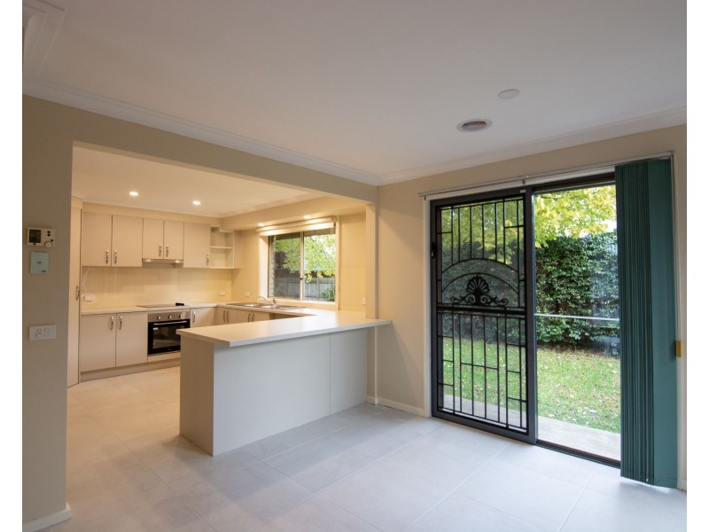 4 Elinga Court, Frankston VIC 3199