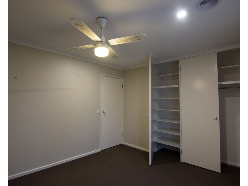 4 Elinga Court, Frankston VIC 3199