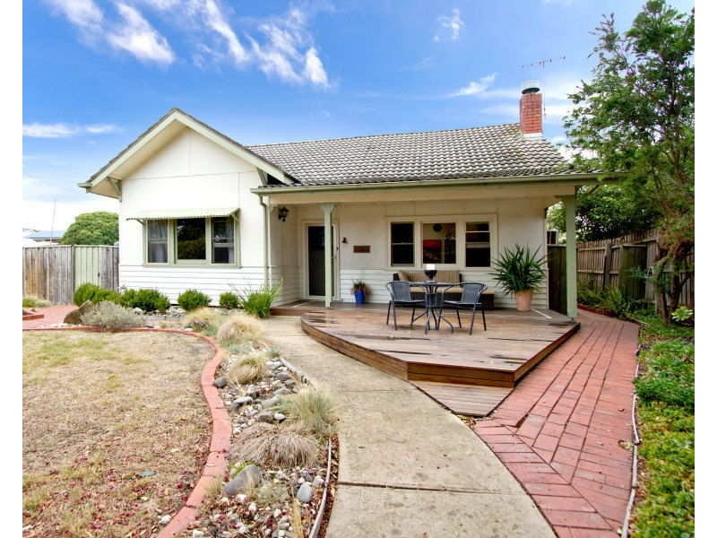 Unit 1/2 Birdwood Street, Frankston VIC 3199