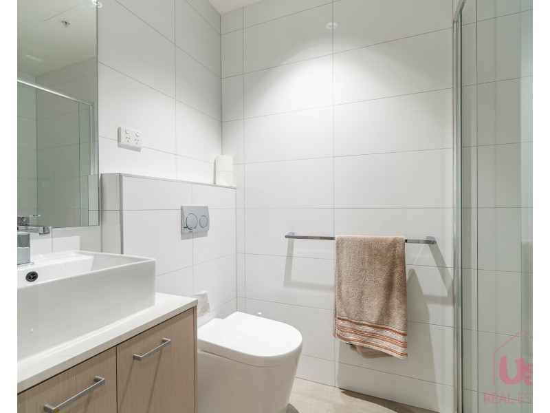 204/16 Clyde Street Mall, Frankston VIC 3199
