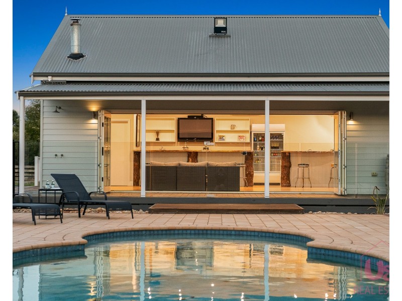 14-16 Lakes Boulevard, Pearcedale VIC 3912