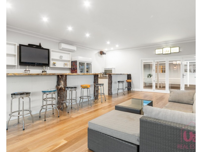 14-16 Lakes Boulevard, Pearcedale VIC 3912