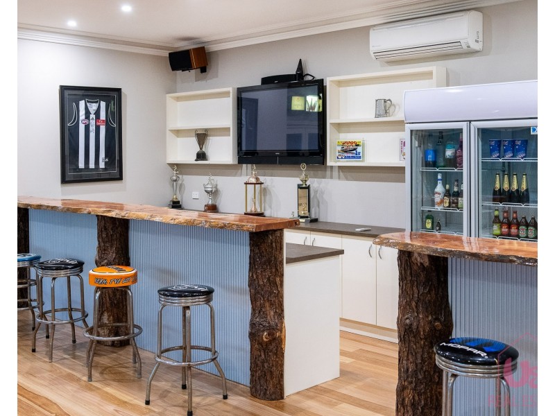 14-16 Lakes Boulevard, Pearcedale VIC 3912