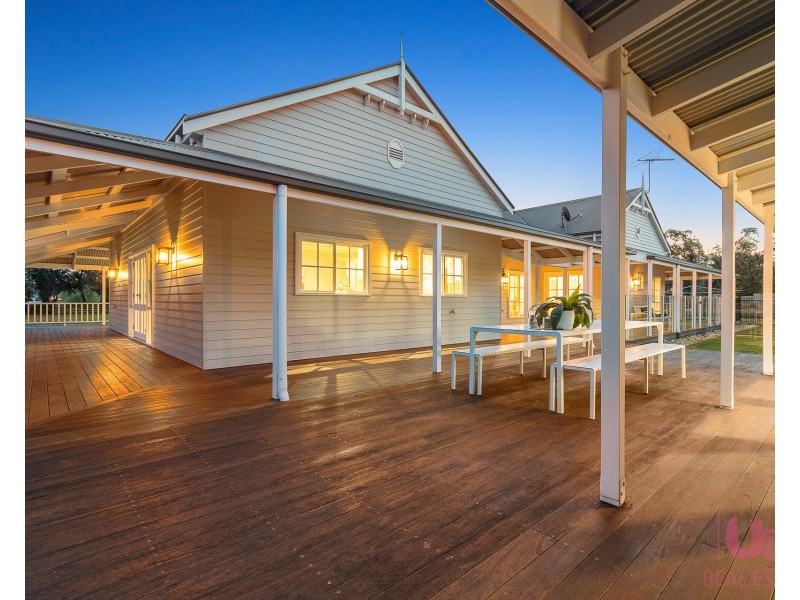 14-16 Lakes Boulevard, Pearcedale VIC 3912