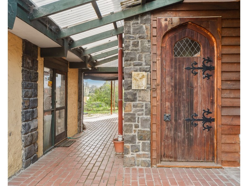 5 Ash Grove South, Langwarrin VIC 3910