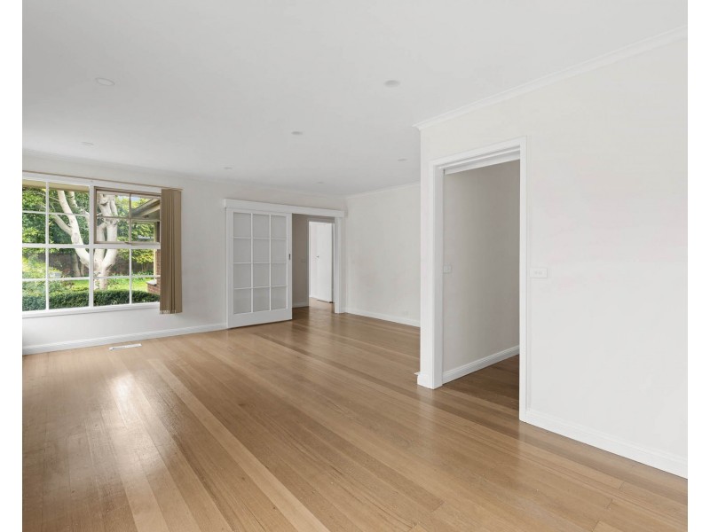 7 Fernbank Court, Kilsyth VIC 3137