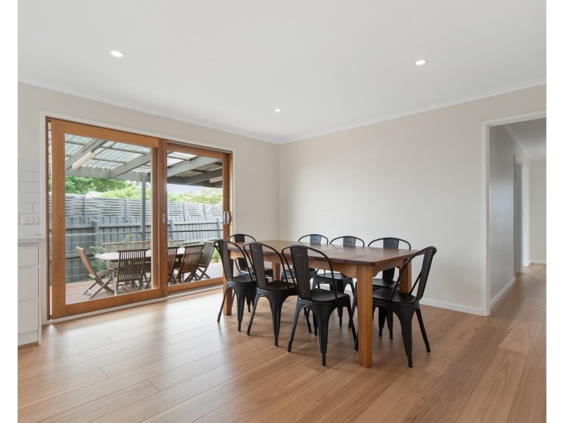 70 Pembroke Drive, Somerville VIC 3912