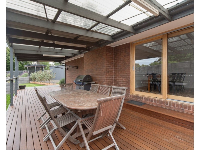 70 Pembroke Drive, Somerville VIC 3912
