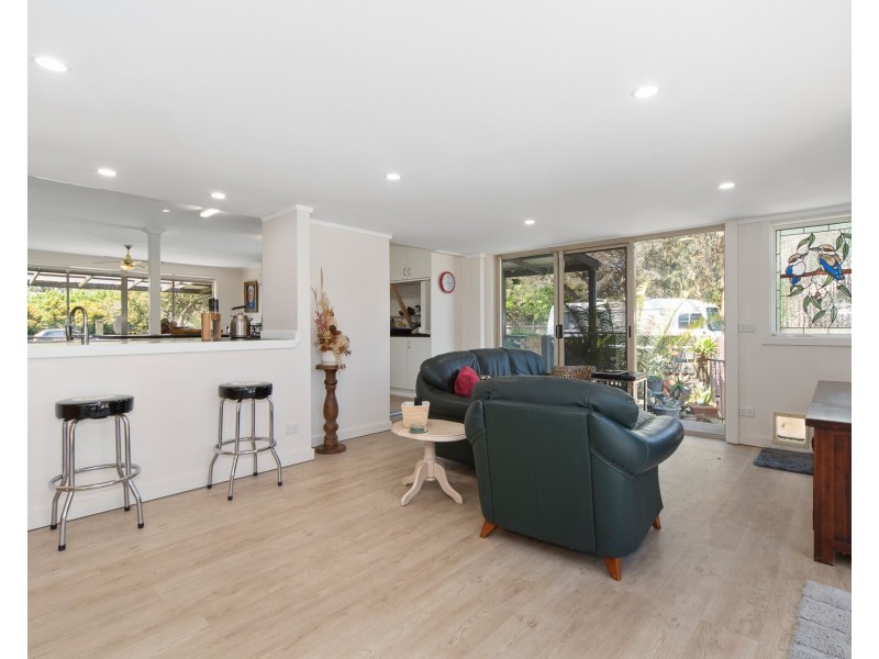 20 Facey Road, Devon Meadows VIC 3977