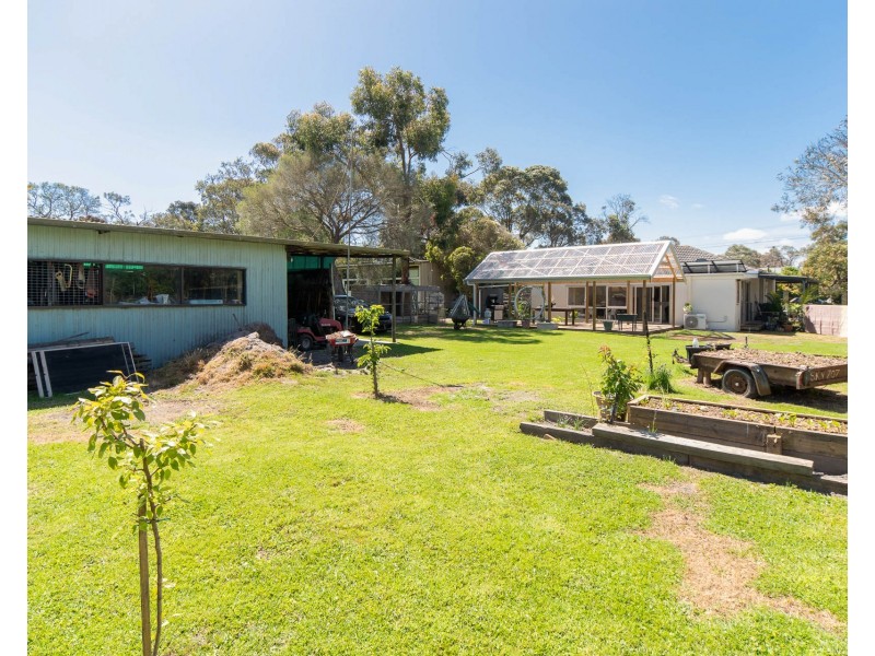 20 Facey Road, Devon Meadows VIC 3977