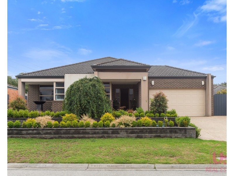 30 Red Wattlebird Crescent, Langwarrin VIC 3910
