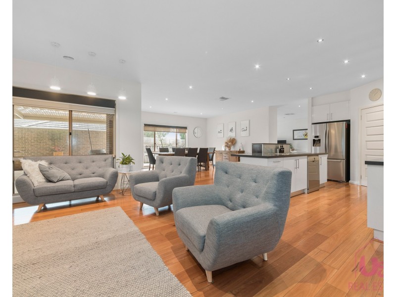 30 Red Wattlebird Crescent, Langwarrin VIC 3910