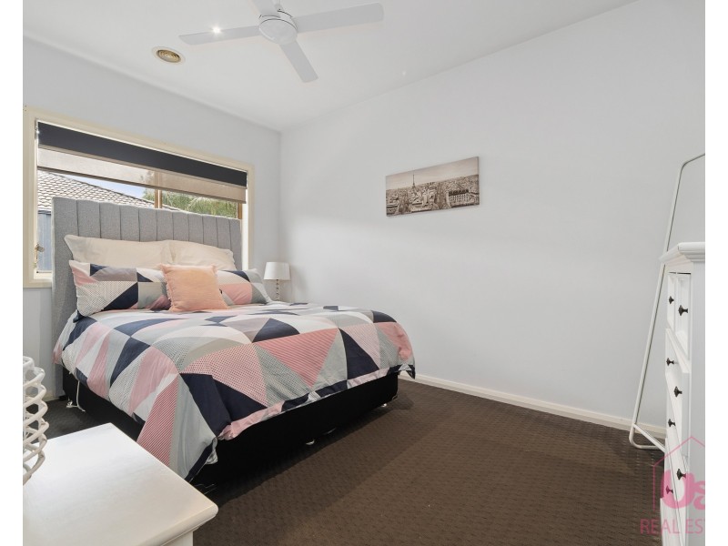 30 Red Wattlebird Crescent, Langwarrin VIC 3910